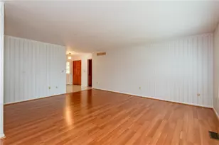 4305 Spring Hollow Ct, Dayton, OH 45424 - Photo 11