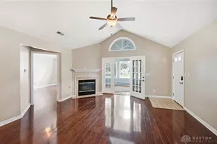 1596 Turnberry Village Dr, Washington Twp, OH 45458 - Photo 9