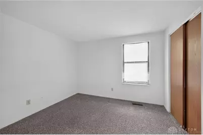 8377 Schoolgate Drive, Huber Heights, OH 45424 - Photo 27