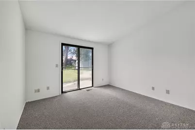 8377 Schoolgate Drive, Huber Heights, OH 45424 - Photo 11