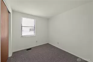 8377 Schoolgate Dr, Huber Heights, OH 45424 - Photo 23