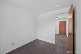 8377 Schoolgate Dr, Huber Heights, OH 45424 - Photo 25