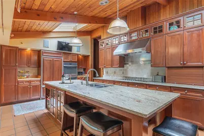 2036 W Alex Bell Road, West Carrollton, OH 45459 - Photo 7
