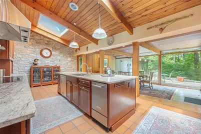 2036 W Alex Bell Road, West Carrollton, OH 45459 - Photo 11