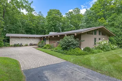 2036 W Alex Bell Road, West Carrollton, OH 45459 - Photo 1