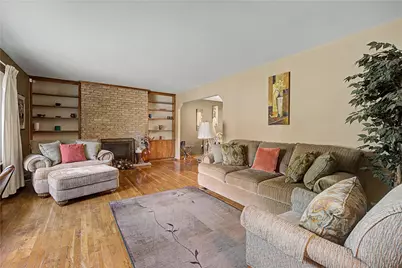 6631 Caldero Court, Clayton, OH 45415 - Photo 9