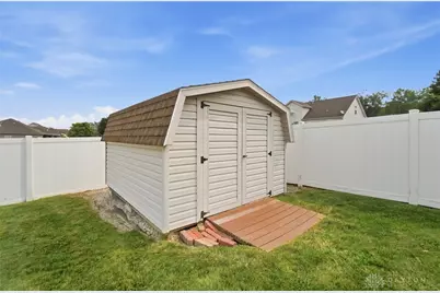 4651 Hialeah Park, Dayton, OH 45424 - Photo 51