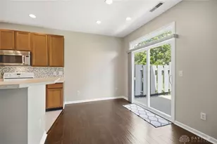 9197 Great Lakes Cir, Washington Twp, OH 45458 - Photo 7