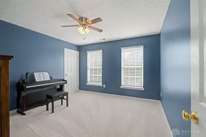 2651 Royal Gateway, Beavercreek, OH 45431 - Photo 15