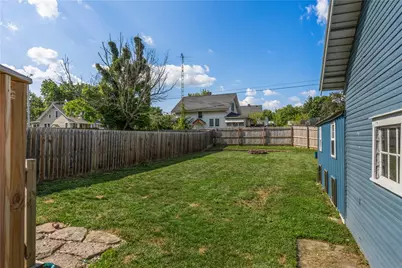 215 E Main Street, New Lebanon, OH 45345 - Photo 5