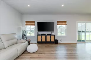 7240 Rivendell Cir, Dayton, OH 45459 - Photo 11