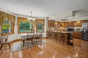 1082 Roger Scott Dr, Sugarcreek Twp, OH 45305 - Photo 13