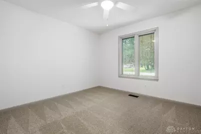 811 Lyncreek Drive, Centerville, OH 45458 - Photo 33