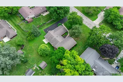 811 Lyncreek Drive, Centerville, OH 45458 - Photo 49