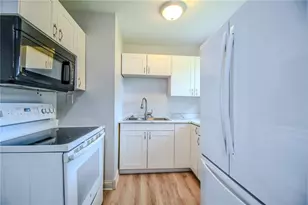 5916 Mayville Dr, Riverside, OH 45432 - Photo 13