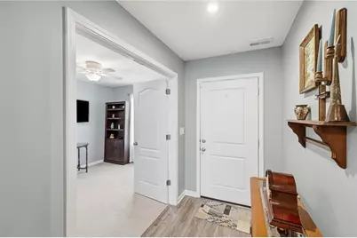 790 Hunters Run Drive, Brookville, OH 45309 - Photo 5