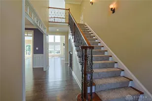 7596 Woodbridge Ct, Springboro, OH 45066 - Photo 3