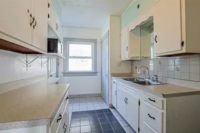 705 Sunnyview Avenue, Dayton, OH 45406 - Photo 15
