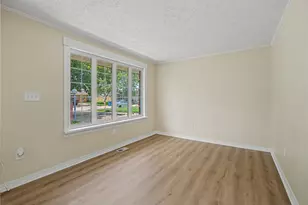 650 W Broadway St, Tipp City, OH 45371 - Photo 9