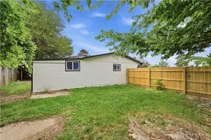 1240 Wiley St, Fairborn, OH 45324 - Photo 27
