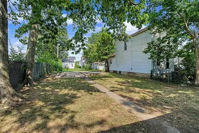 104 N Harbine Avenue, Dayton, OH 45403 - Photo 43