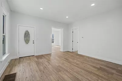 104 N Harbine Avenue, Dayton, OH 45403 - Photo 9