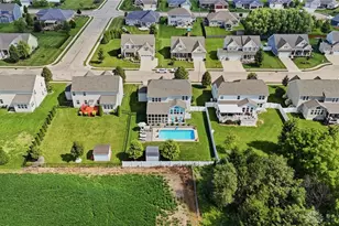 3302 Heatherstone Dr, Troy, OH 45373 - Photo 7