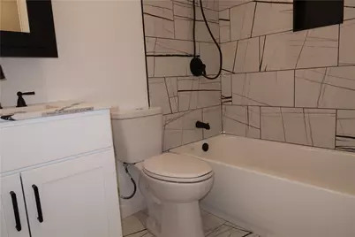 718 Ravenna Circle, Columbus, OH 43068 - Photo 15