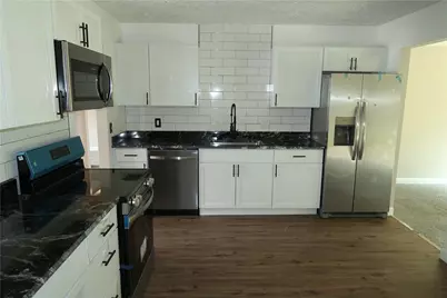 718 Ravenna Circle, Columbus, OH 43068 - Photo 3