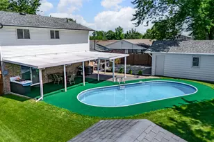 7028 Safari Dr, Huber Heights, OH 45424 - Photo 1