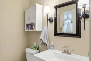 7704 John Hancock Ln, Washington Twp, OH 45459 - Photo 21