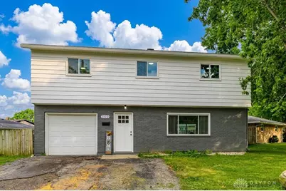 340 S Elm Street, West Carrollton, OH 45449 - Photo 1