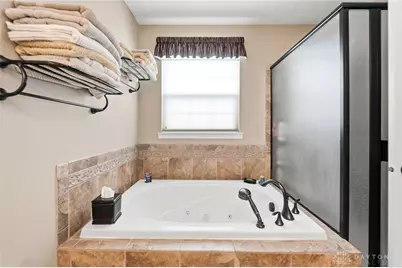 1996 Red Robin Drive, Beavercreek Twp, OH 45385 - Photo 29