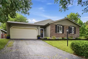 2208 Woodchuck Ct, Miami Township, OH 45342 - Photo 1