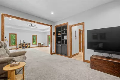9570 Meadow Woods Lane, Washington Twp, OH 45458 - Photo 39