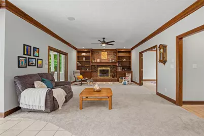 9570 Meadow Woods Lane, Washington Twp, OH 45458 - Photo 23