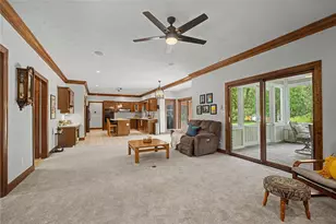 9570 Meadow Woods Ln, Washington Twp, OH 45458 - Photo 25