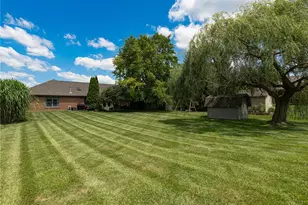 101 Crown Point Meadows, Clearcreek Twp, OH 45458 - Photo 27