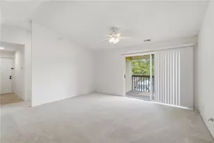 1420 Lake Pointe Way, Centerville, OH 45459 - Photo 7