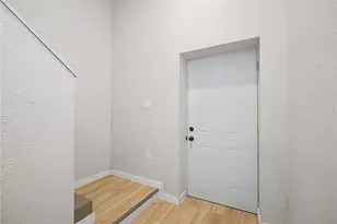 1834 E 5th St, Dayton, OH 45403 - Photo 9
