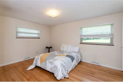 617 Stoneybrook Drive, Kettering, OH 45429 - Photo 25