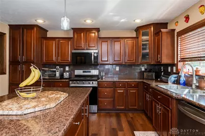945 Ormsby Drive, Xenia, OH 45385 - Photo 13