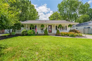 516 Earnshaw Dr, Kettering, OH 45429 - Photo 1