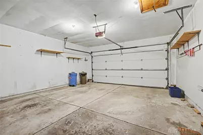 211 E Westbrook Road, Brookville, OH 45309 - Photo 7