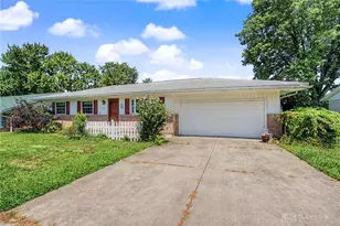 211 E Westbrook Rd, Brookville, OH 45309 - Photo 1