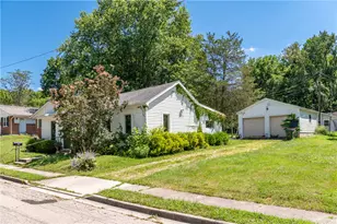847 E 3rd St, Xenia, OH 45385 - Photo 7