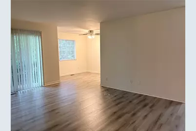 201 Jamestown #B, Washington Twp, OH 45458 - Photo 3