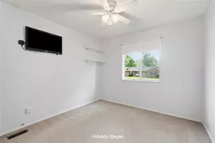 2760 Corlington Dr, Kettering, OH 45440 - Photo 19