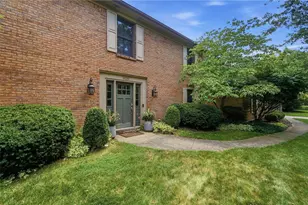 9530 Hawley Ct, Washington Twp, OH 45458 - Photo 3