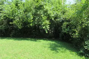 6751 Shadow Brook Dr, Trotwood, OH 45426 - Photo 7